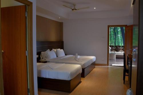 Сурянелли: Matha Residency Munnar
