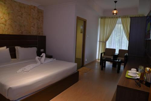Сурянелли: Matha Residency Munnar