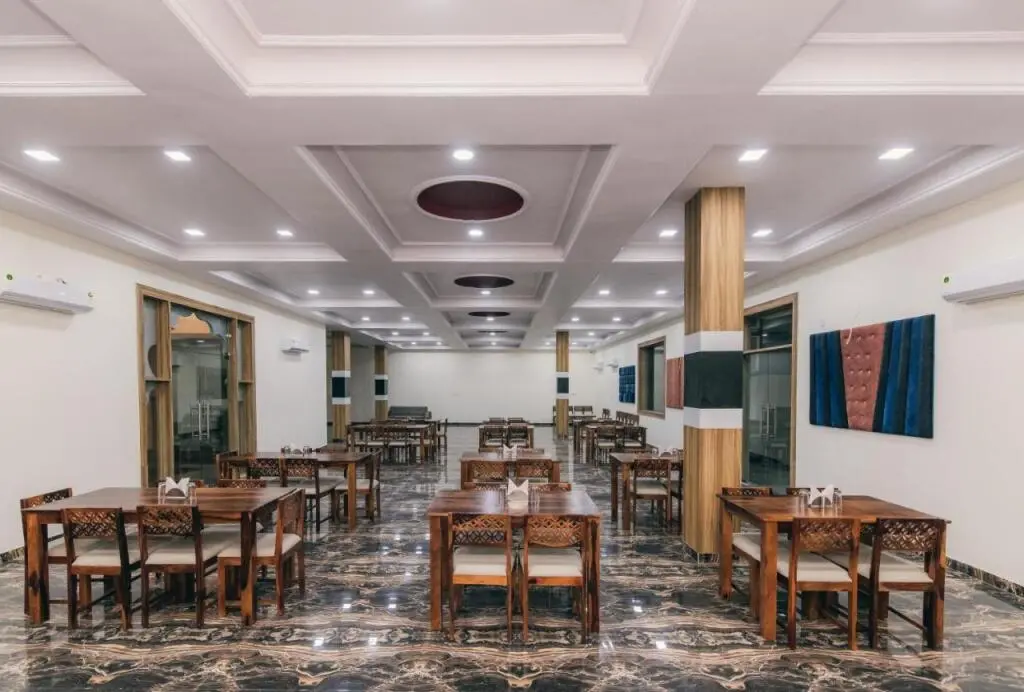 Удаипур: Serenity Hill Resort & Spa To Serenity Hill Resort - A Boutique Resort in Udaipur