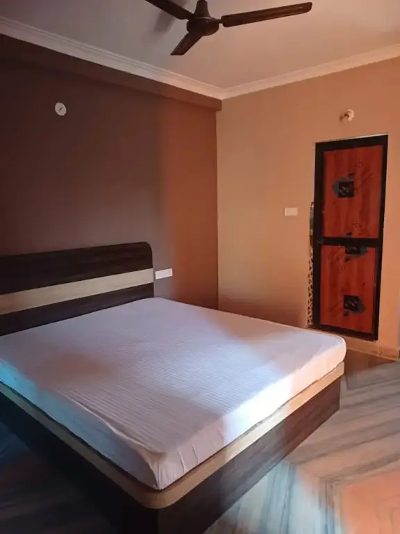 Пури: Goroomgo Aadhya Beach Resort Puri