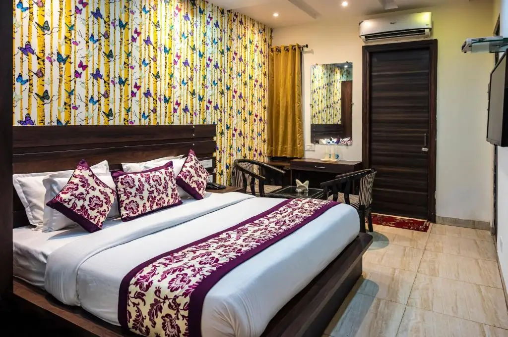 Амритсар: Hotel Royals Grand Galaxy