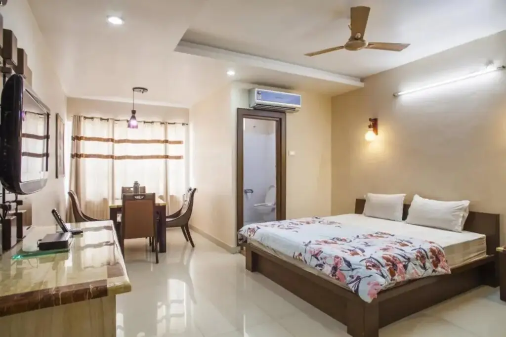 Хидерабад: Collection O Hotel Regal Near ISKON TEMPLE , ABIDS