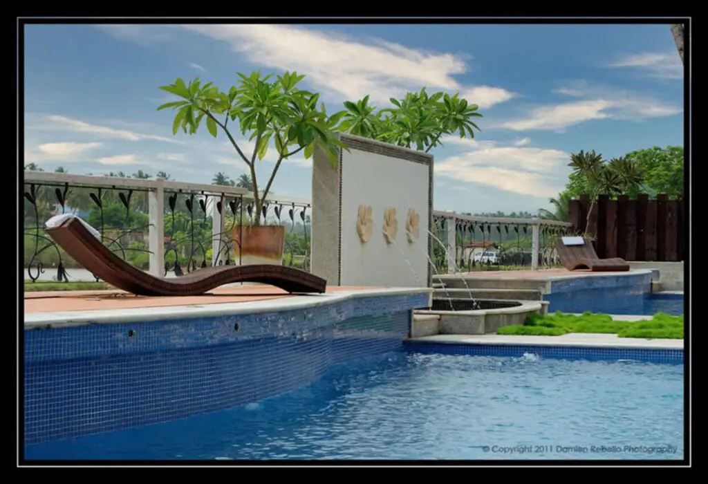 Арпора: White Pearl Suites by Rosetum