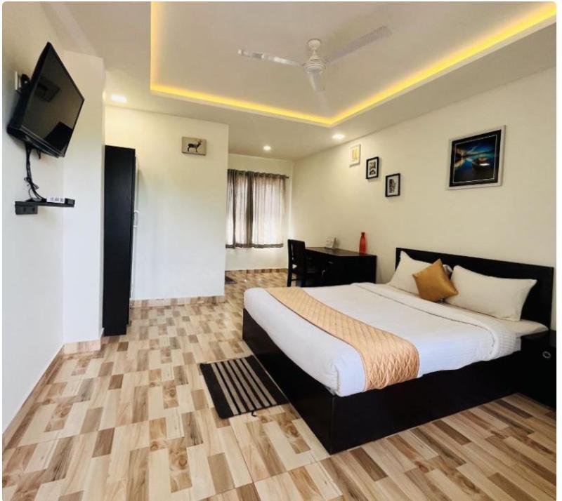 Муннар: 7 Malai Residency