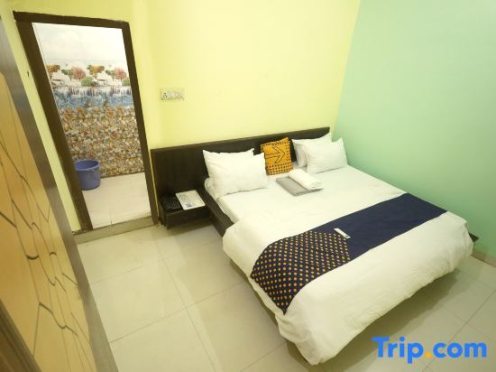 Rohtak: Creeper Hotel and Restaurant