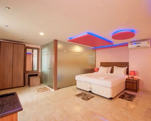 Ашвем: Boomerang Resort - 4 Nights, Goa, India