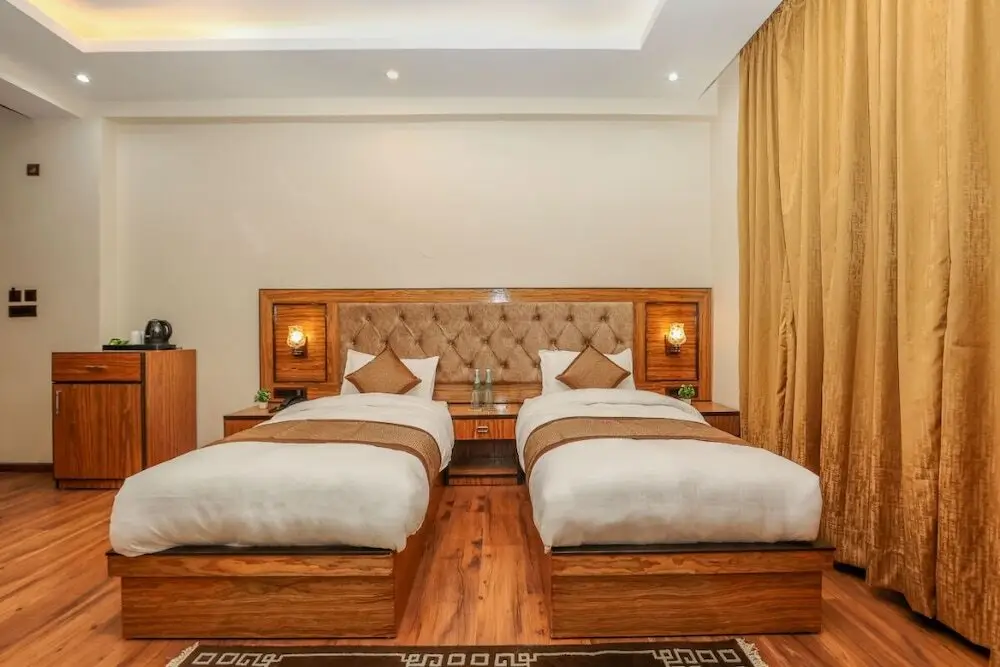 Лех: The Kart Sey Ladakh