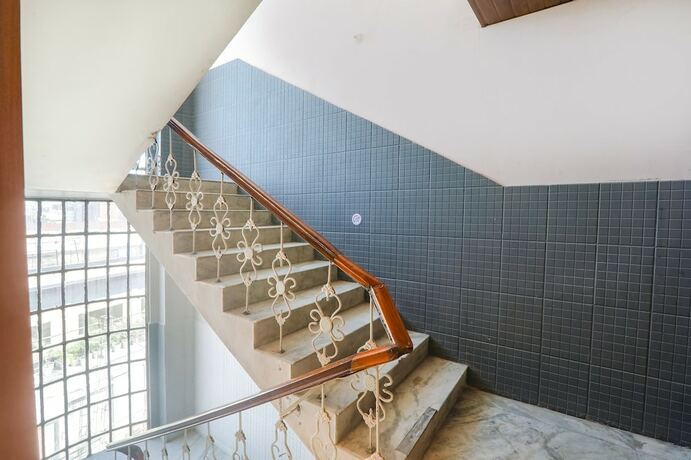 Файзабад: Fabhotel Royal Palm Inn