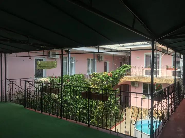 Судак: Emine Guest House