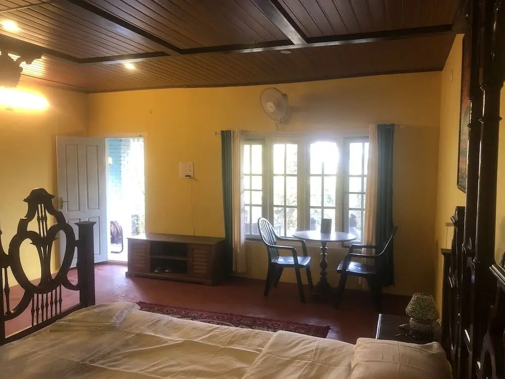Велламундра: Manikkal Bungalow Uphill Cottage Large