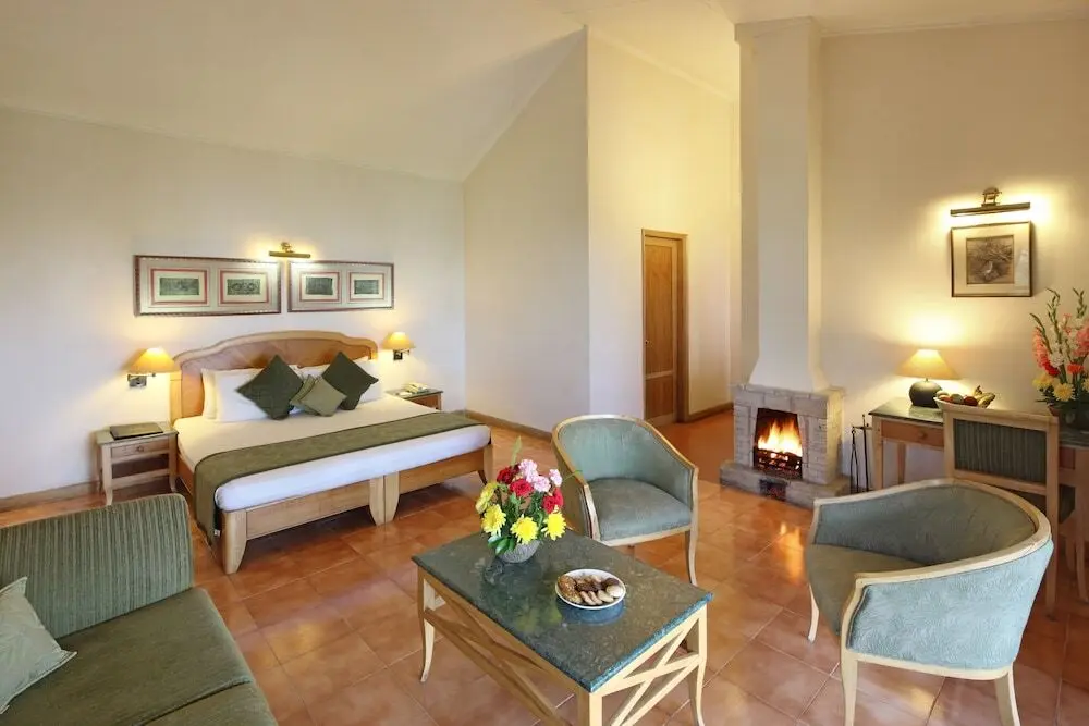 Казаули: Baikunth Resorts by Leisure Hotels