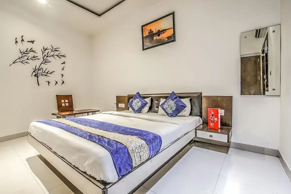 Агра: Hotel Vedic Inn