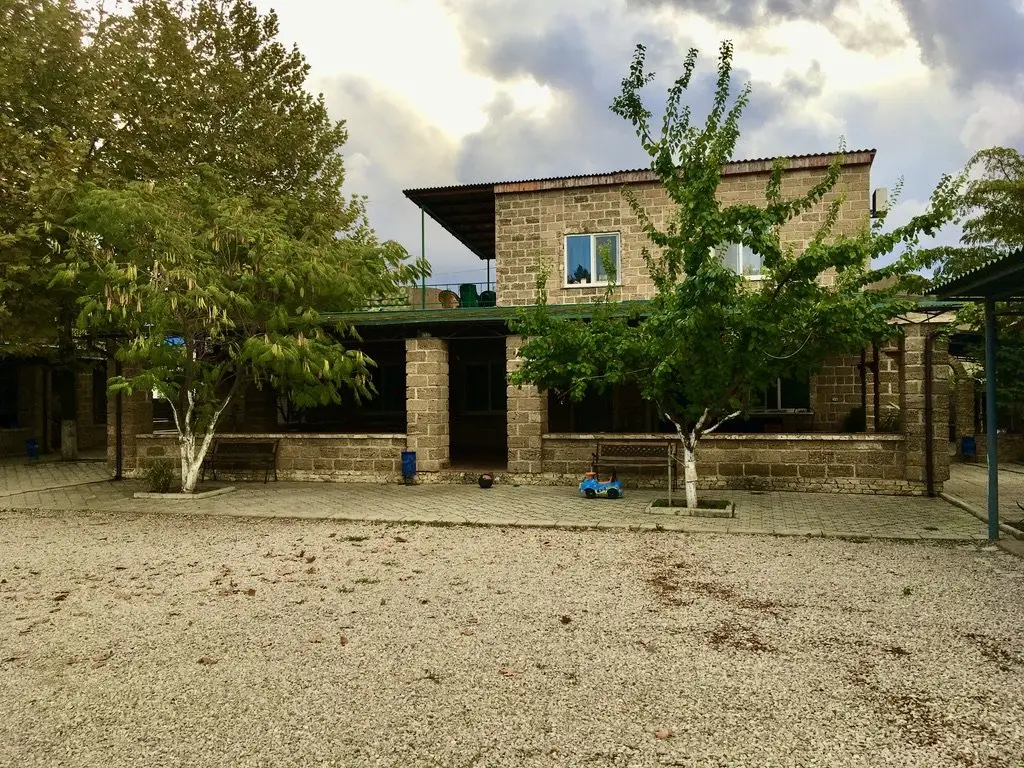 Новоотрадное: Гостевой Дом Family House Midas