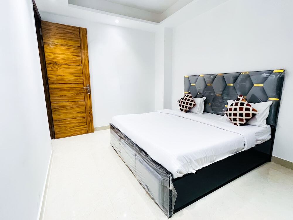 Нью-Дели: Roomshala 160 Hotel Red