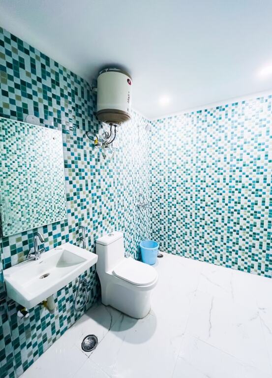 Нью-Дели: Roomshala 160 Hotel Red