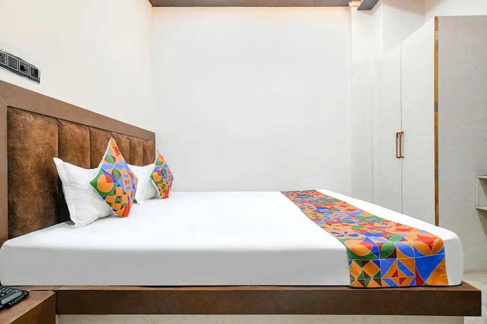 Удджайн: FabHotel Shiva Grand
