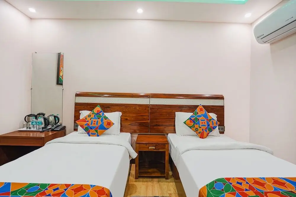 Сарнатх: Fabhotel Prime Stay Inn I