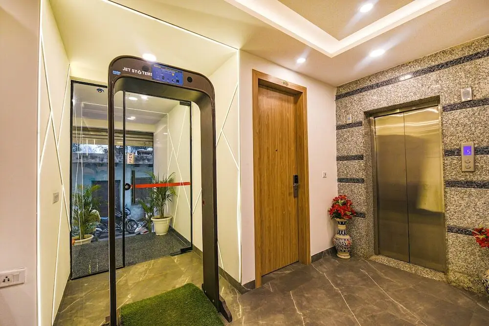 Нью-Дели: Fabhotel Royal Residency I