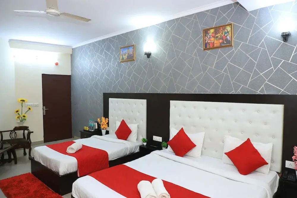 Нью-Дели: Hotel Global Inn by Quality Inn