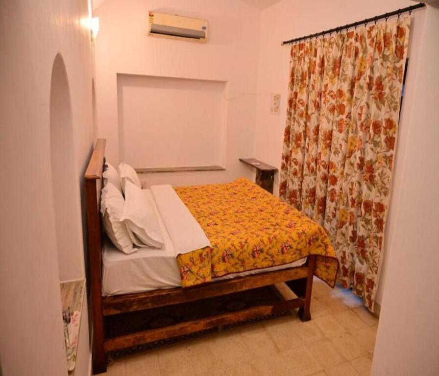 Бера: Leopard Lair Ananta Express