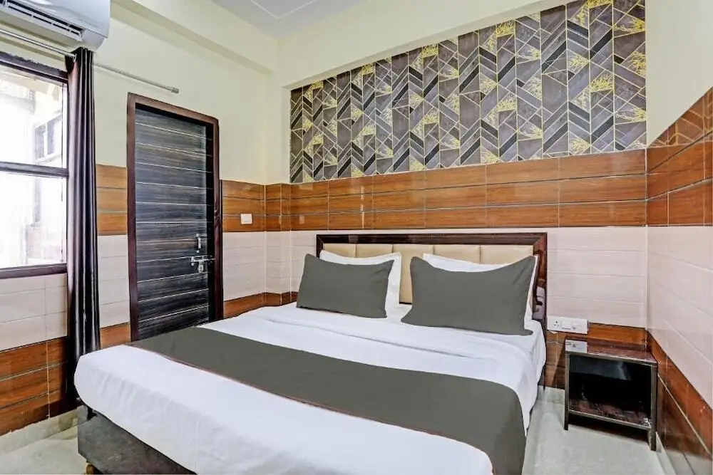 Нойда: Hotel Lyf Suites Noida 63