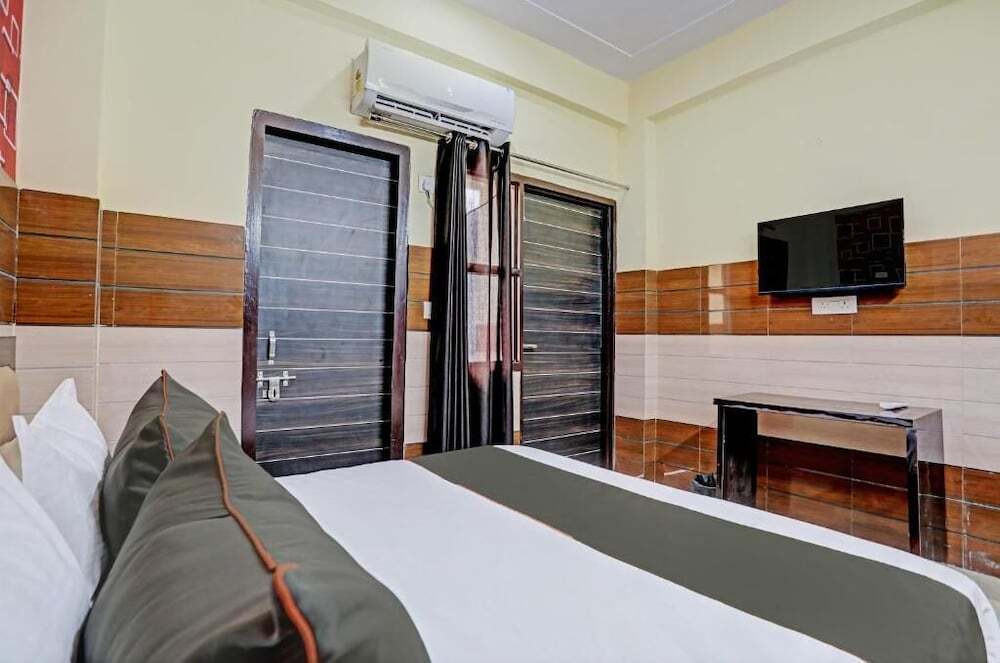 Нойда: Hotel Lyf Suites Noida 63