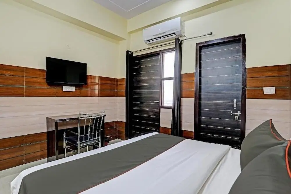 Нойда: Hotel Lyf Suites Noida 63