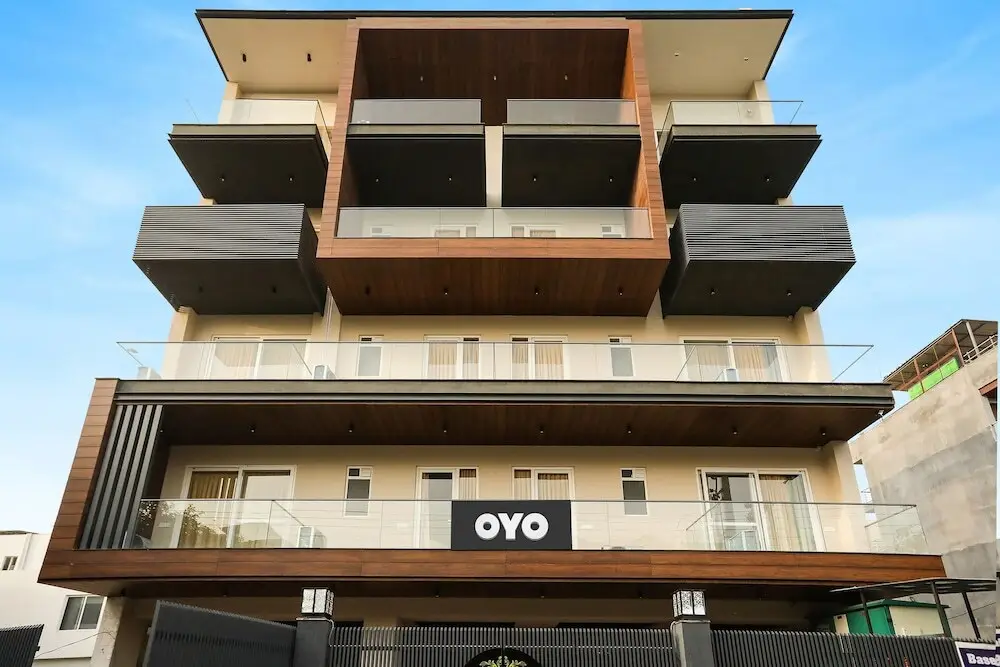 Super OYO Townhouse MA-32 — фото 1