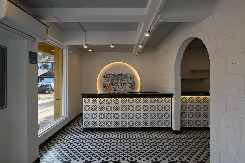Морджим: Bedzzz Xclusiv Morjim, Goa By Leisure Hotels