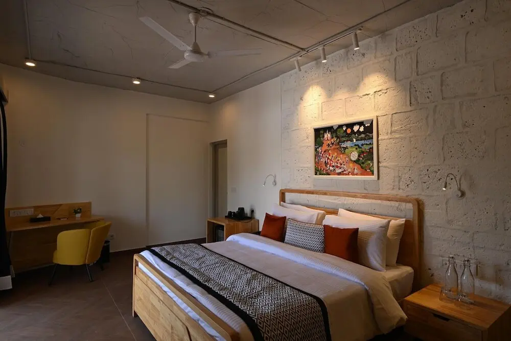 Морджим: Bedzzz Xclusiv Morjim, Goa By Leisure Hotels