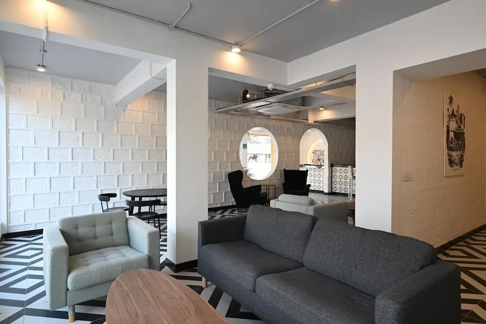 Морджим: Bedzzz Xclusiv Morjim, Goa By Leisure Hotels
