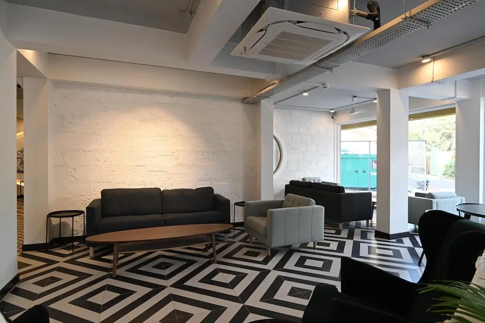 Морджим: Bedzzz Xclusiv Morjim, Goa By Leisure Hotels