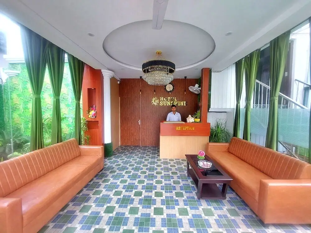 Пурния: Hotel sunshine