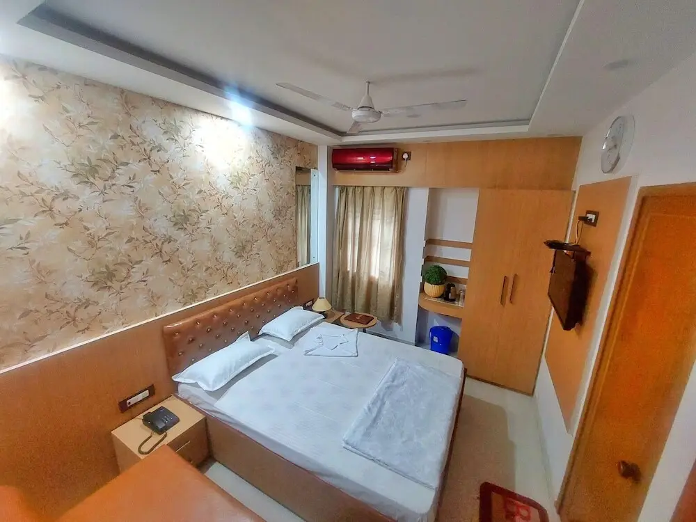Пурния: Hotel sunshine