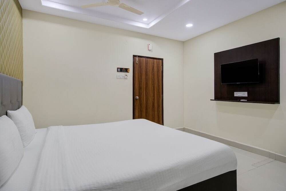 Хидерабад: iROOMZ J3 Group of Hotels