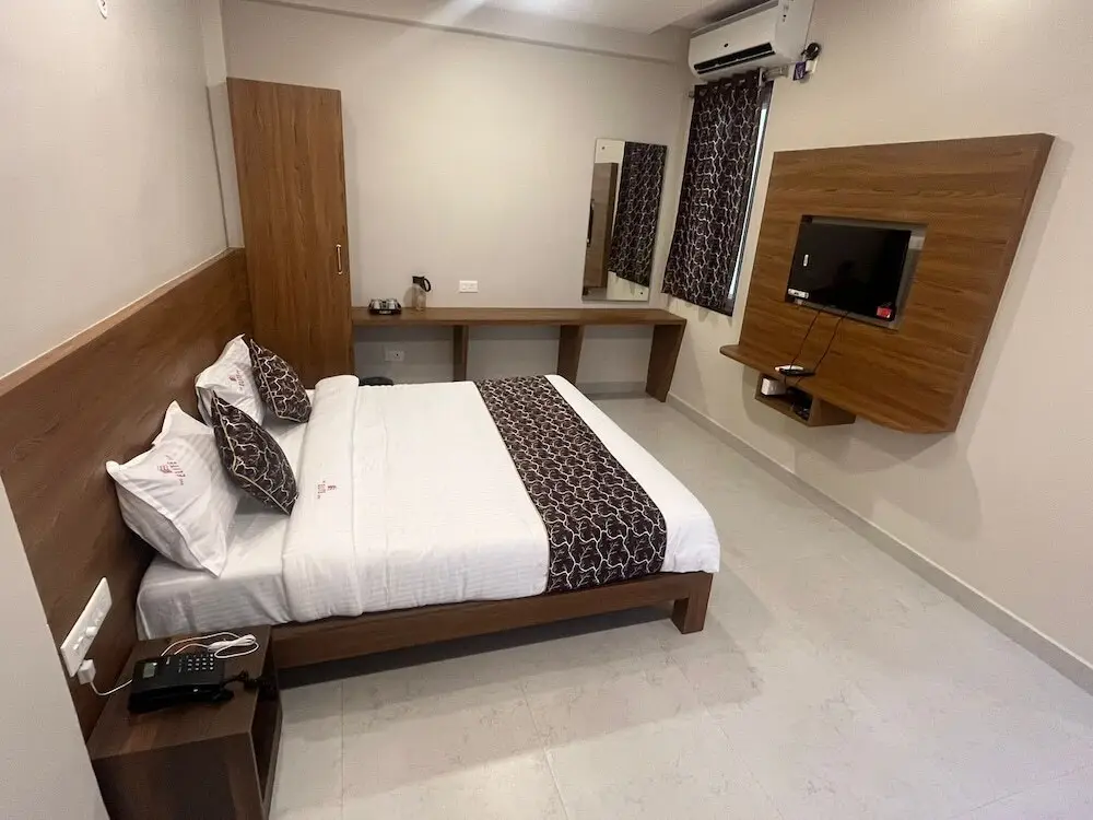 Висакхапатнам: The Elite Stay