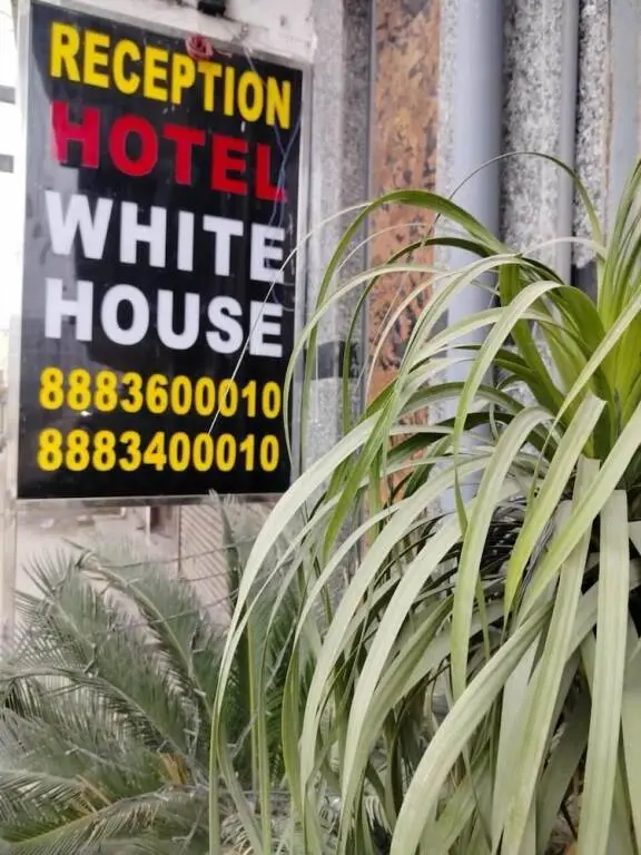 Hotel White House Residency By GRB — фото 1