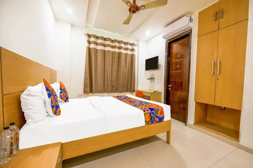 Нью-Дели: Fabhotel Silver Crown I