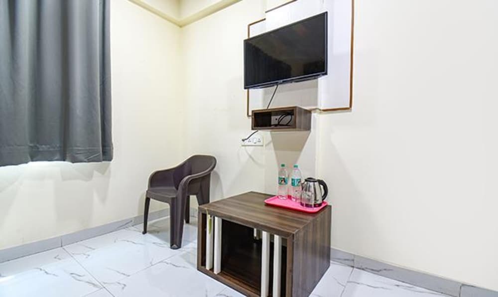 Пуна: Fabhotel Prime Emerald I