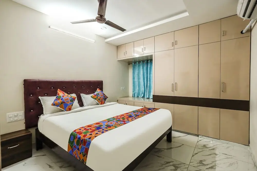 Тирупати: Fabexpress 7 Hills Home Stay