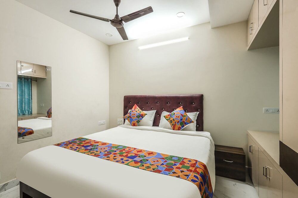 Тирупати: Fabexpress 7 Hills Home Stay