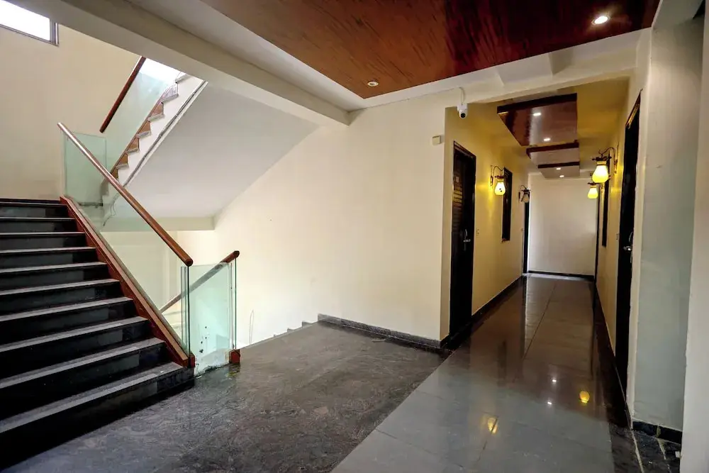 Ахмедабад: Hotel A1 Plaza - Ahmedabad