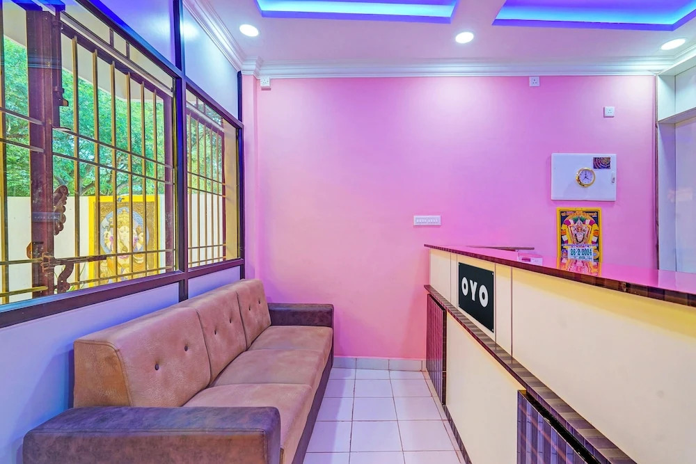 Пудучерри: Oyo 822990 Dhanas Best Ambience