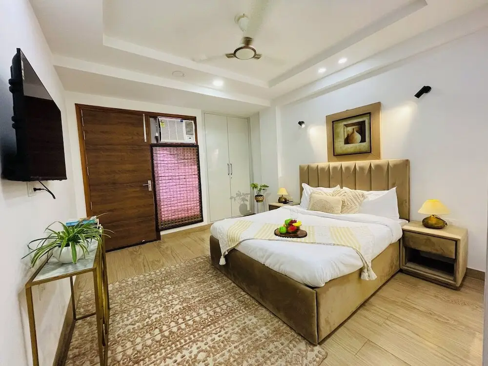 Гуруграм: BedChambers Serviced Apartment Sector 52