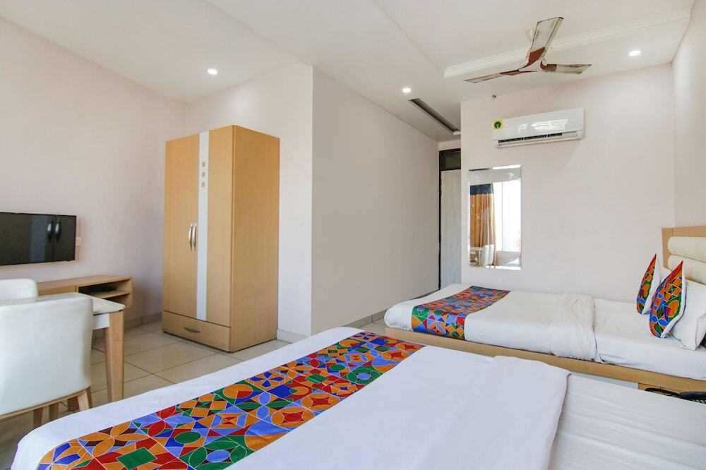 Зиракпур: Fabhotel Skyla
