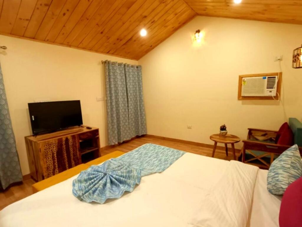 Шимла: Aaroham Resorts Shimla