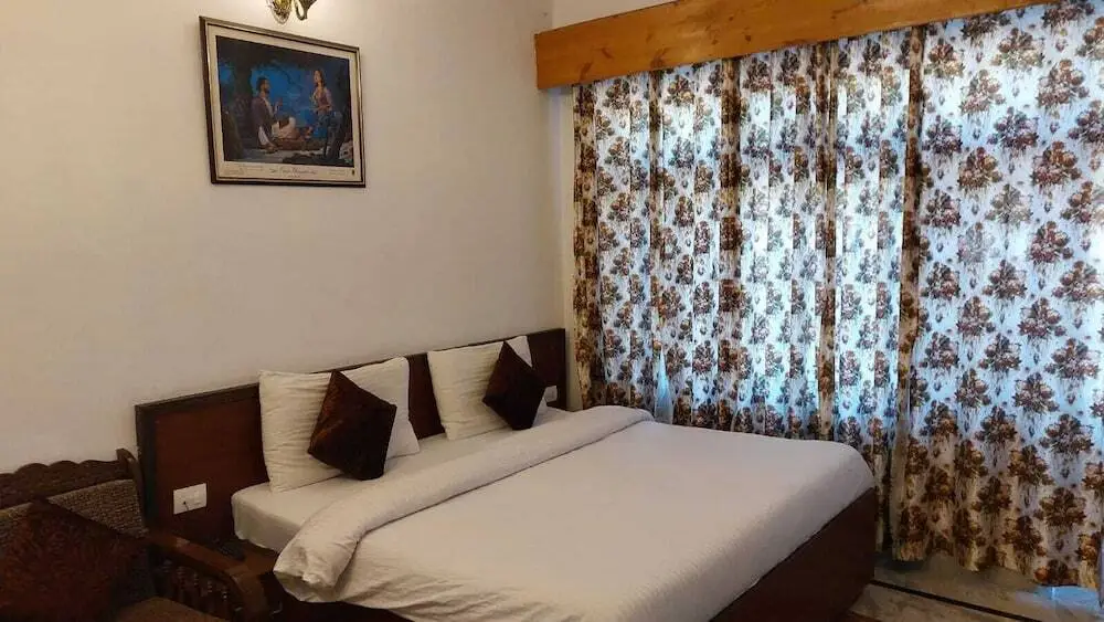 Кангра: Hotel Sunshine Dharamshala