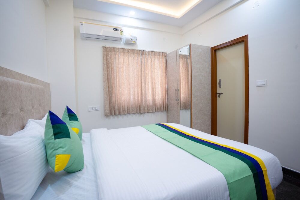 Бангалор: Treebo Galaxy Kings Suites, Hebbal