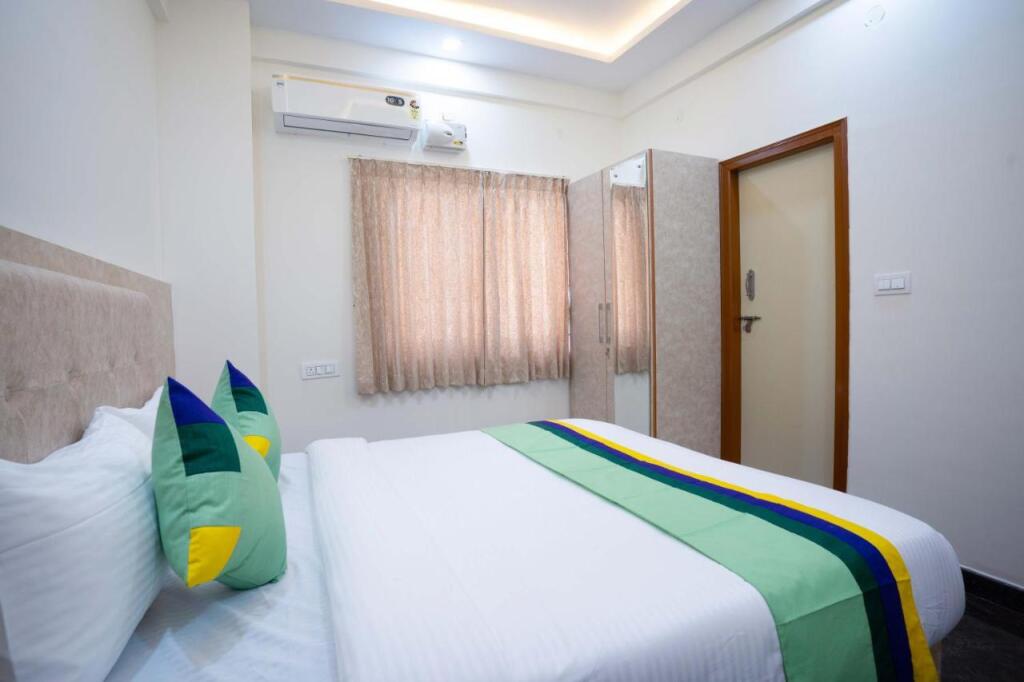 Бангалор: Treebo Trend Galaxy Kings Suites