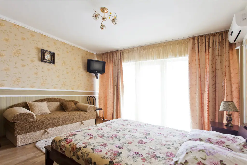 Малореченское: Longvina Guest House